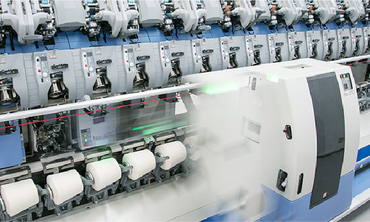 VORTEX（ボルテックス）精紡機 空気の渦で糸を紡ぎ、従来の常識を覆す独自の製法を実現