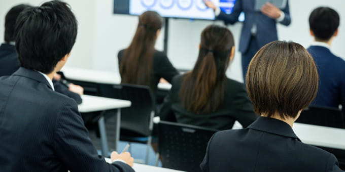 教育・研修制度